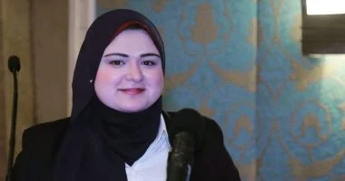 د. سارة فوزي